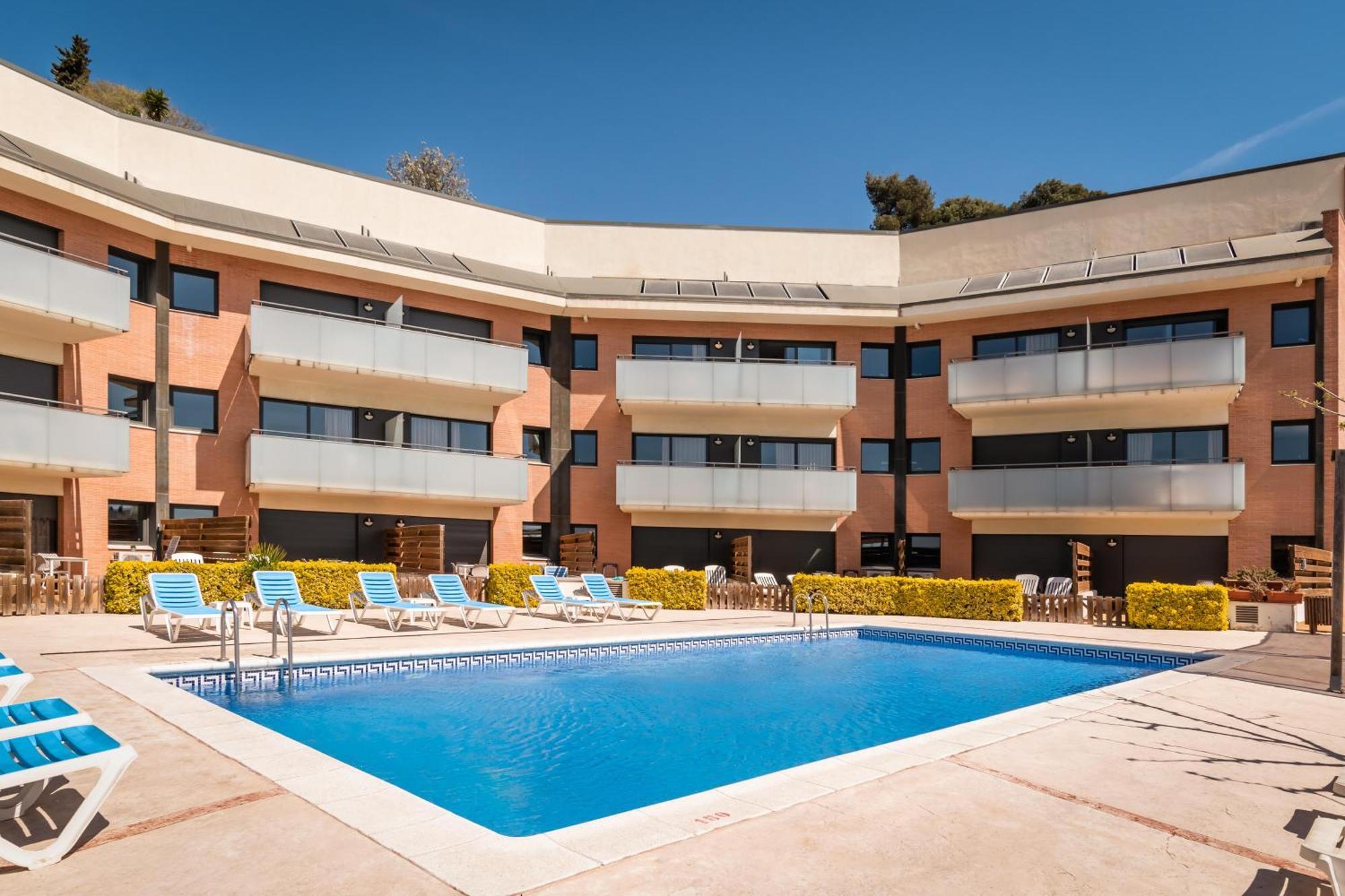 Santa Susanna Chic! Apartments By Alegria المظهر الخارجي الصورة